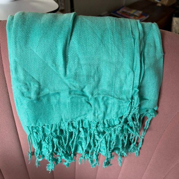 Assorted Pashminas/Wraps - Picture 8 of 9